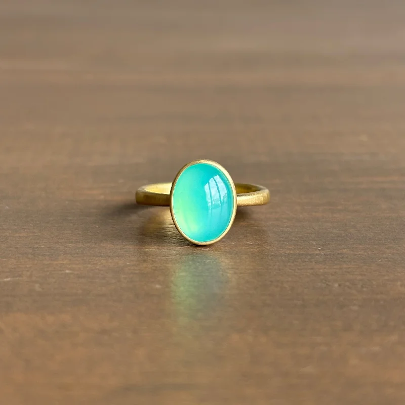 Your Perfect Accessory Now At The Best Price Peruvian Opal Oval Ring