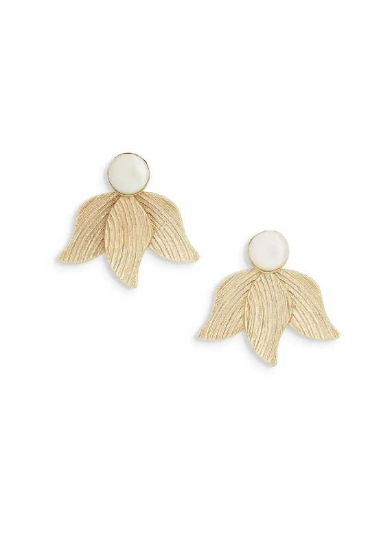 Jewelry Sale Bonanza – Grab Your Sparkle Now Lily Earrings | Pearl