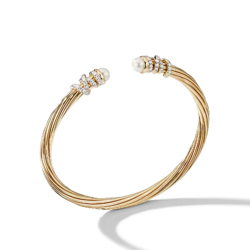 Affordable Elegance – Premium Jewelry At Special Prices Helena Bracelet in 18K Yellow Gold with Pearls and Diamonds\, 4mm