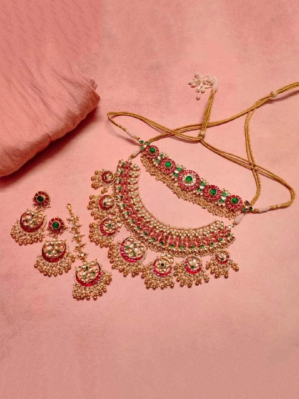 Chand Shaped Kundan Full Bridal Set