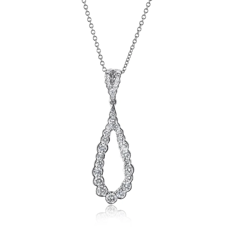 Harmonie Pendant Necklace in 18k Gold with Diamonds