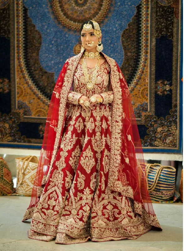 Muskan Sharma In Heerandi Full Bridal Jwellery