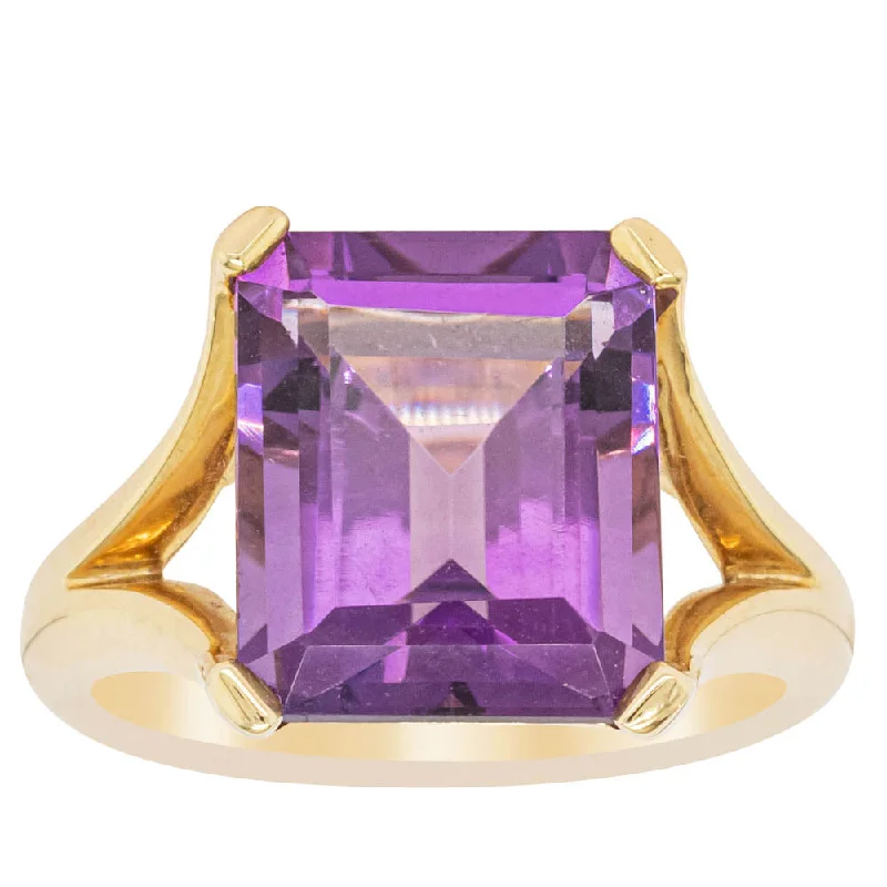 Luxury Handcrafted Jewelry For Elegant Looks 14ct Yellow Gold Amethyst Verona Ring